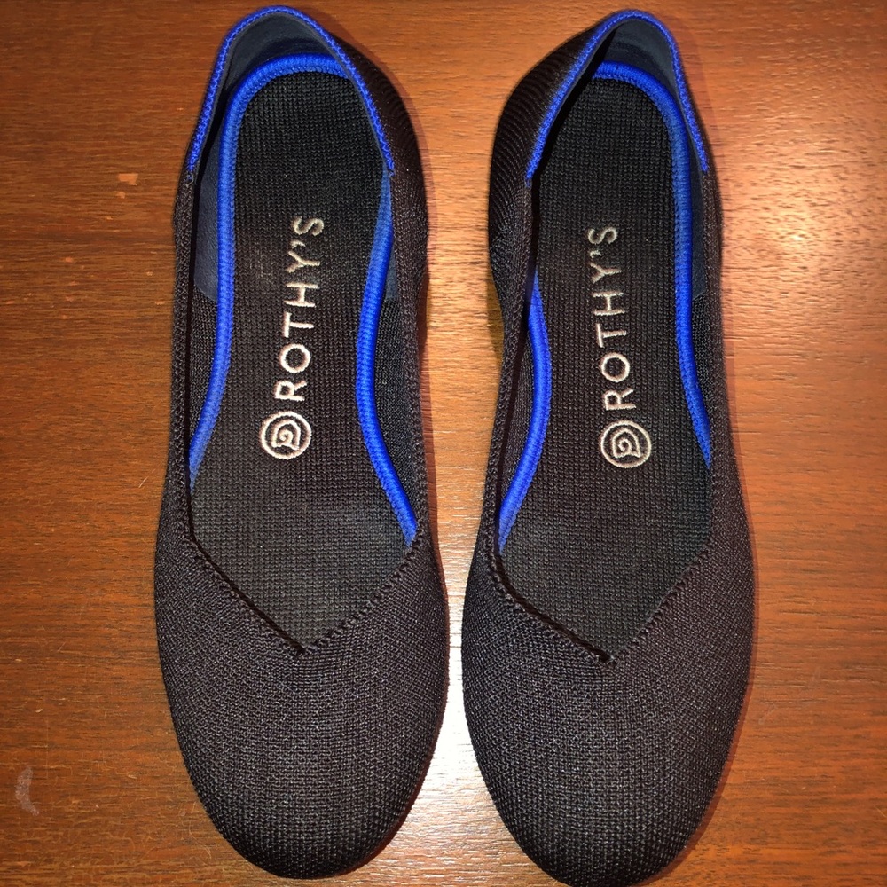 ROTHY’S black solid flats, size 8